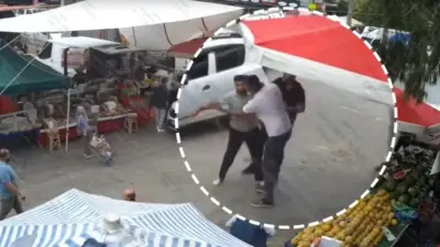 İzmir'de zabıta ekiplerine bıçaklı saldırı: Şüpheli tutuklandı
