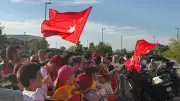 A Milli Futbol Takımı Arizona'da: Taraftarlar Coşkuyla Karşıladı