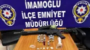 Adana'da 'Fedai' lakaplı uyuşturucu satıcısına operasyon: Yarım kilo hammadde ele geçirildi