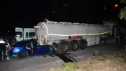 Adana'da Otomobil Tıra Arkadan Çarptı: 1 Ölü, 2 Yaralı