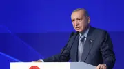 AK Parti kampında Erdoğan'a 25. yıl sürprizi: 'Büyük Başkan Erdoğan' şarkısı