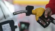 Akaryakıt fiyatlarına gece yarısı indirim! Benzin, motorin ve LPG'de son durum