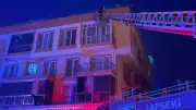 Çanakkale'de Yangın: Bodrum Katında Çıkan Alevlerde 6 Kişi Hastanelik Oldu