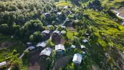 Artvin'deki Tamamı Ahşap Evlerden Oluşan Maden Köyü Doğasıyla Büyülüyor