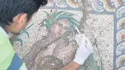 Aspendos'ta 1800 Yıllık Nehir Tanrısı Mozaiği Gün Yüzüne Çıktı