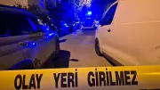 Babasının cenazesiyle 2 gün aynı evde yaşadı