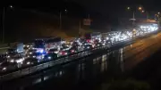 Bayram Tatili Dönüşü İstanbul Girişinde Yoğun Trafik
