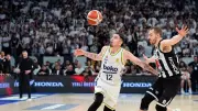 Beşiktaş GAİN - Fenerbahçe Beko: İkinci Periyotta 45-40 Siyah-Beyazlılar Önde