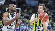 Beşiktaş GAİN, Fenerbahçe Beko'yu 88-80 Mağlup Ederek Seride 1-0 Öne Geçti