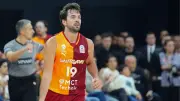 Buğrahan Tuncer, Galatasaray ile 2 yıl daha sözleşme imzaladı