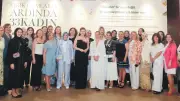 Cam Mozaikte 33 Kadının Ortak Hikâyesi Sergilendi