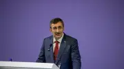 Cevdet Yılmaz: Bilgiyi, bilimi, teknolojiyi hikmetle buluşturmamız lazım