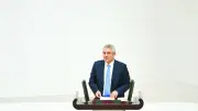 CHP'de 'Üçüncü Yol' Arayışı: Oğuz Kaan Salıcı Öne Çıkıyor