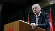 Erdoğan, Kuzey Makedonya Başbakanı Mickoski'yi Kabul Etti