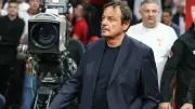 Ergin Ataman'dan Olympiakos taraftarlarına tepki: Türk olmaktan gurur duyuyorum