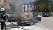 Erzurum'da Seyir Halindeki Otomobil Alev Alev Yandı