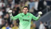 Fenerbahçe'de Ederson için ikna turları! Brezilyalı kaleci takımda kalacak mı?