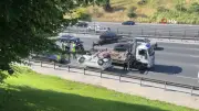 FSM Köprüsü Çıkışında Araç Ters Döndü: Sürücü Yaralandı