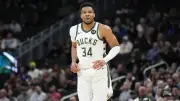 Giannis Antetokounmpo, Bobby Portis ile Miami Heat'e Transfer Oldu