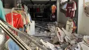 Güngören'de yıkım sırasında apartman çöktü: 2 bina tahliye edildi