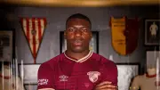 Göztepe Transferde Hızlı Başladı: Armstrong ve Henrique İmzaladı