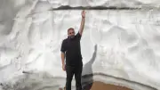 Herkes Sıcaktan Kavrulurken Türkiye'nin O İlinde Kar Temizliği Başladı