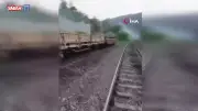 Karabük'te demir yolu hattında anız yangını: Makinistler treni durdurup müdahale etti