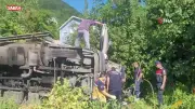 Kastamonu'da freni boşalan kamyon devrildi: Öğrenci son anda kurtuldu