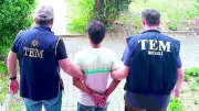 Kocaeli'de FETÖ operasyonu: 10 eğitim kurumuna baskın, 15 gözaltı