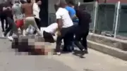 Kocaeli'nde 5 çocuk annesi kadın sokak ortasında bıçaklanarak öldürüldü