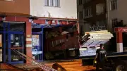 Konya'da Kamyon Market Camekanına Girdi: Sürücü Ağır Yaralı