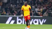 Lens, Malang Sarr ile Yollarını Ayırdı: Fenerbahçe İddiası