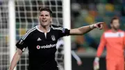 Mario Gomez Dünyanın En Ateşli 5 Stadını Açıkladı: Galatasaray ve Beşiktaş Listede