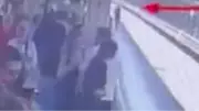 Metrobüste 'yan bakma' tartışması cinayetle bitti: Ferdi Aras hayatını kaybetti