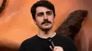 Mizah Maskeli Şarlatanlık: Ne Komik Ne de Zekici!