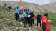 Pülümür'de bacağını kıran kişi 5 saatlik kurtarma operasyonuyla hastaneye kaldırıldı