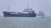 İran Basını: Hürmüz Boğazı'ndan İzinsiz Geçiş Yapmak İsteyen 3 Tanker Durduruldu