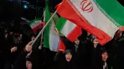 İran ordusu Umman Denizi'nde ABD destroyerlerine füze ve İHA'larla uyarıda bulundu