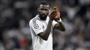 Real Madrid, Antonio Rüdiger'in sözleşmesini 2027'ye kadar uzattı