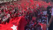 San Francisco'da Türk Taraftarlardan Renkli Yürüyüş
