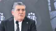 Serdal Adalı'dan yeni sezon forma lansmanında kenetlenme vurgusu