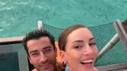 Sinem Kobal Fransa'da Tarzıyla Sosyal Medyayı Salladı