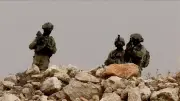 İsrail güçleri Dera'da çekilirken sivillere ateş açtı