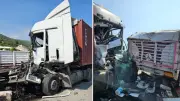 Tarsus Otoyolu'nda Tır Çarpışması: 1 Yaralı