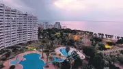 Tesettürlü Kadını Havuza Almayan Site Görevlisi Tutuklandı