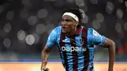 Trabzonspor, Fulham'ın ısrarına rağmen Nwaiwu'yu satmak istemiyor