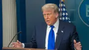 Trump İran'ı Tehdit Etti: Nükleer Silah Edinirlerse Cehennem Azabı Çekecekler