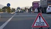 Uşak'ta cip ile otomobil çarpıştı: 6 kişi yaralandı
