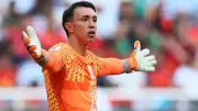 Uruguay'a şok! Uçak iptal, kendiniz gelin