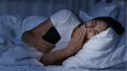 Uyumadan en az 20 dakika önce ekranı bırakın